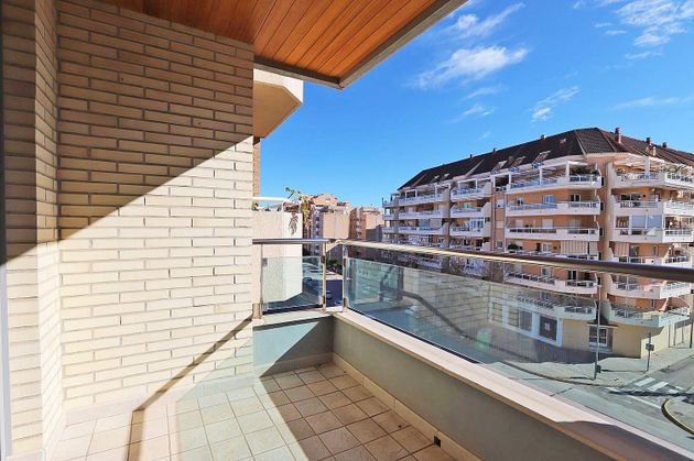 Foto 1 de Piso en venta en Saladar de 4 habitaciones con terraza y garaje