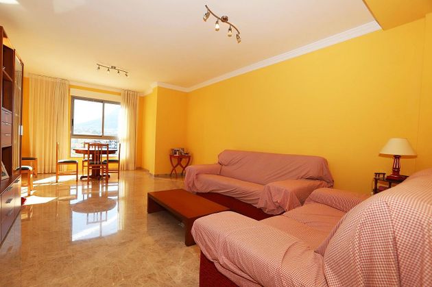 Foto 2 de Piso en venta en Saladar de 4 habitaciones con terraza y garaje