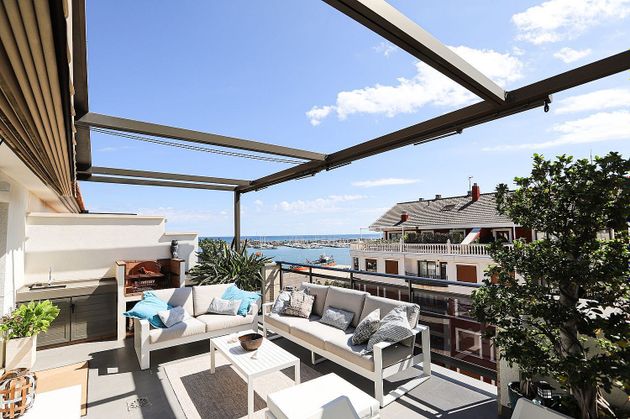 Foto 2 de Àtic en venda a El Puerto de 4 habitacions amb terrassa i garatge