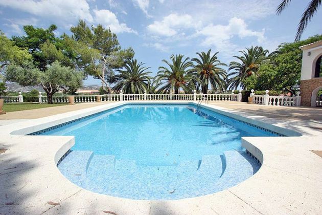 Foto 2 de Xalet en venda a Partides comunes - Adsubia de 8 habitacions amb terrassa i piscina