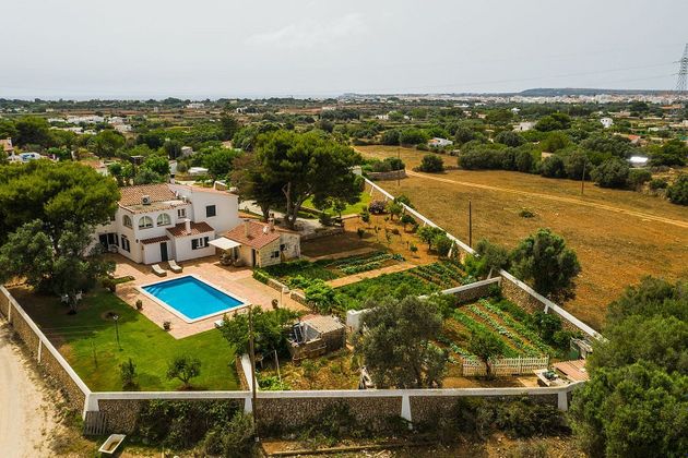 Foto 2 de Chalet en venta en Ciutadella de 6 habitaciones con terraza y piscina