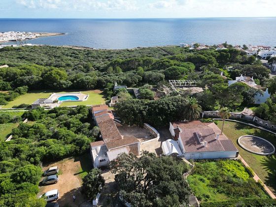 Foto 1 de Casa rural en venda a Sant Lluís de 10 habitacions amb terrassa i piscina