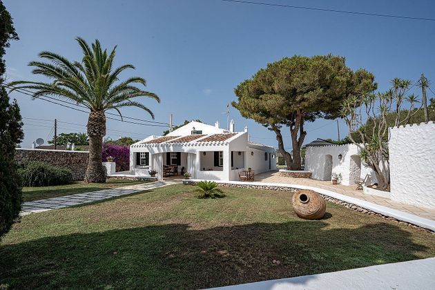 Foto 1 de Casa en venda a Sant Lluís de 6 habitacions amb terrassa i piscina