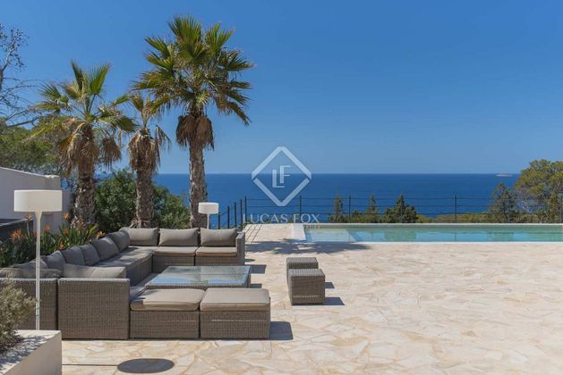 Foto 1 de Casa en venda a Cala Vedella - Cala Tarida - Cala Conta de 4 habitacions amb terrassa i piscina