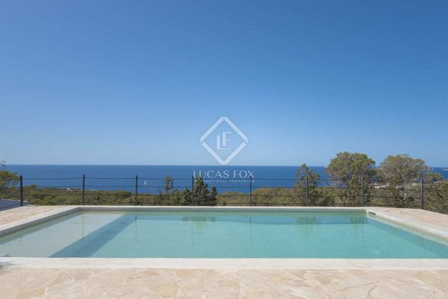 Foto 2 de Casa en venda a Cala Vedella - Cala Tarida - Cala Conta de 4 habitacions amb terrassa i piscina