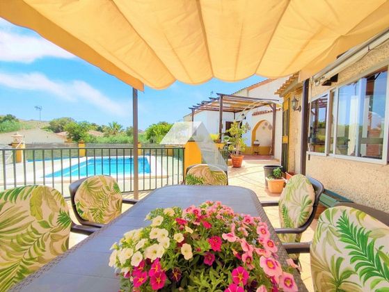 Foto 1 de Xalet en venda a Villamontes-Boqueres de 3 habitacions amb piscina i garatge