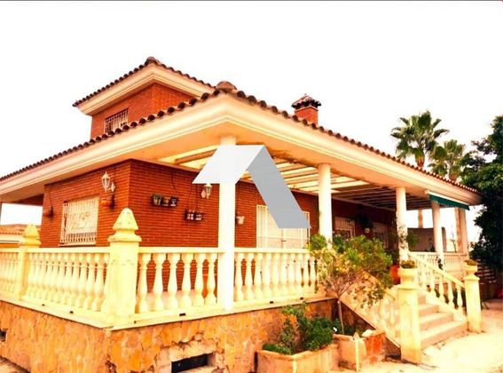 Foto 1 de Xalet en venda a Villamontes-Boqueres de 4 habitacions amb terrassa i jardí