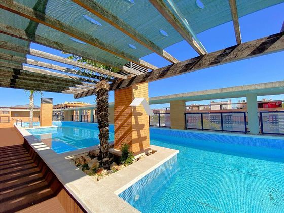 Foto 1 de Pis en venda a Centro - San Vicente del Raspeig/Sant Vicent del Raspeig de 3 habitacions amb terrassa i piscina