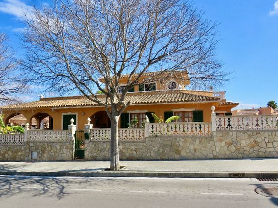 Foto 1 de Xalet en venda a Son Ferrer de 7 habitacions amb terrassa i garatge