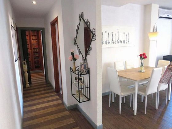Foto 2 de Piso en venta en Port d'Andratx de 2 habitaciones con terraza y balcón