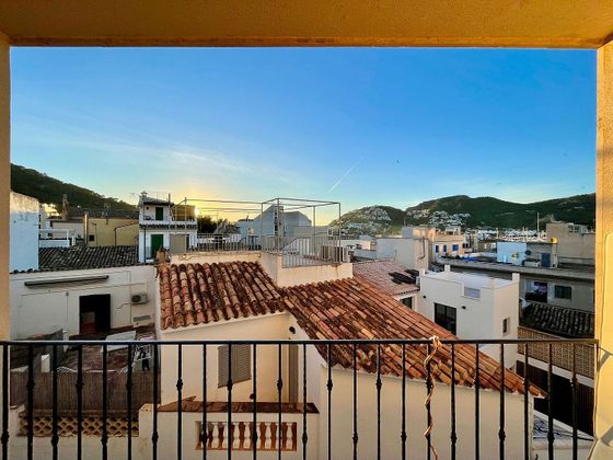 Foto 1 de Pis en venda a Port d'Andratx de 2 habitacions amb garatge i balcó