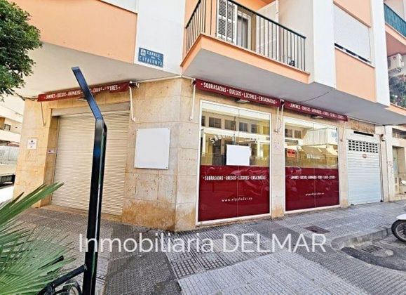 Foto 2 de Alquiler de local en calle Cataluña de 167 m²