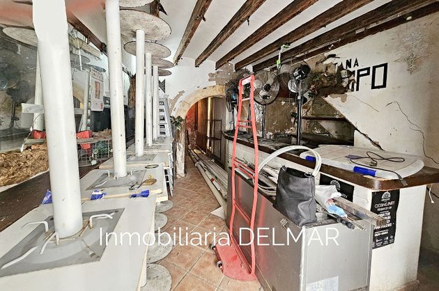 Foto 1 de Venta de local en Dalt de la Vila - La Marina de 60 m²