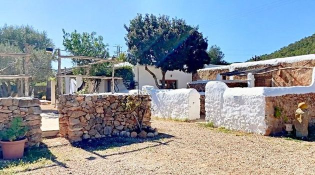 Foto 2 de Casa rural en lloguer a calle Sant Jordi de Ses Salines de 3 habitacions amb terrassa i piscina