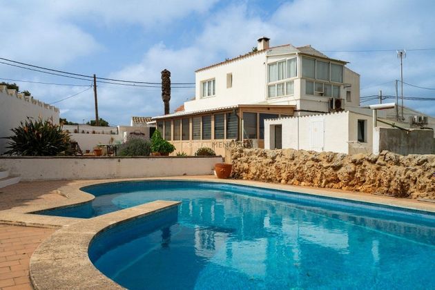 Foto 1 de Casa en venta en calle De Baix de 7 habitaciones con terraza y piscina