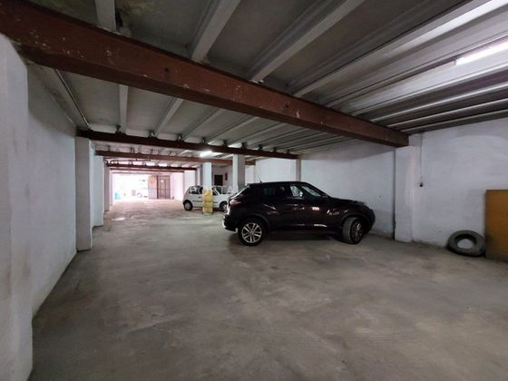 Foto 2 de Venta de garaje en calle Del Governador Ramírez de 187 m²