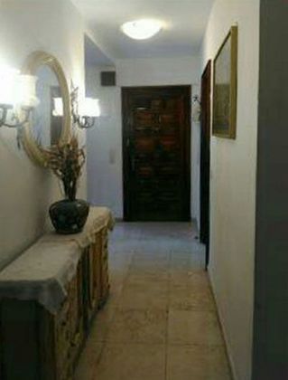 Foto 2 de Piso en venta en Sant Antoni de Portmany de 5 habitaciones con terraza y balcón
