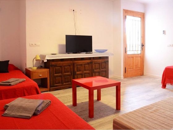 Foto 2 de Alquiler de chalet en Sant Jordi de Ses Salines de 4 habitaciones con terraza y piscina