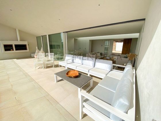 Foto 1 de Casa en venda a Mercadal (Es) de 5 habitacions amb terrassa i piscina