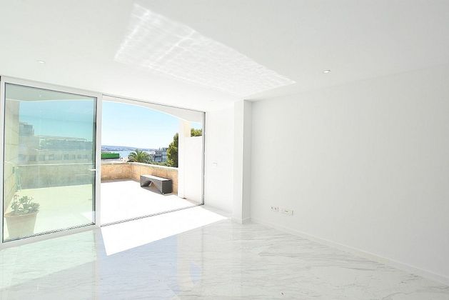 Foto 2 de Piso en venta en Portals Nous - Bendinat de 2 habitaciones con terraza y piscina