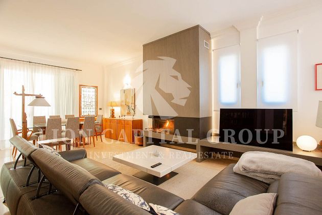 Foto 2 de Xalet en venda a Rocafort de 5 habitacions amb piscina i balcó