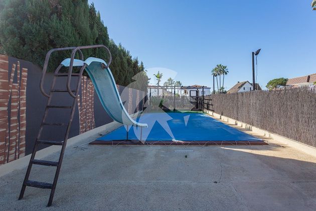 Foto 2 de Venta de chalet en Chilches (Castellón/Castelló) de 3 habitaciones con terraza y piscina