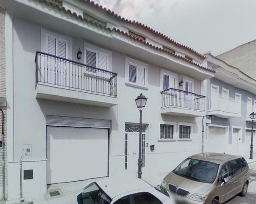 Foto 1 de Venta de casa adosada en Benimàmet de 3 habitaciones con terraza y garaje