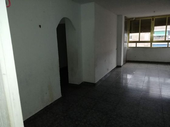 Foto 2 de Piso en venta en El Baladre de 3 habitaciones con balcón