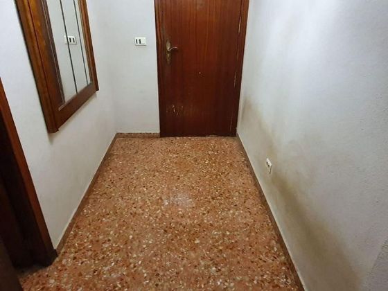 Foto 1 de Venta de piso en Benifaió de 3 habitaciones y 98 m²