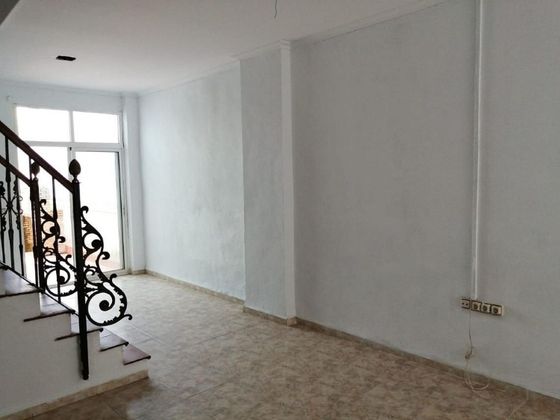 Foto 1 de Venta de casa en Llaurí de 3 habitaciones y 134 m²