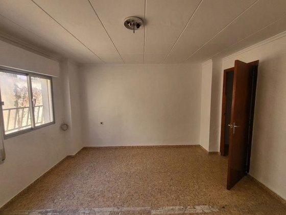 Foto 2 de Venta de casa en Catadau de 3 habitaciones y 121 m²