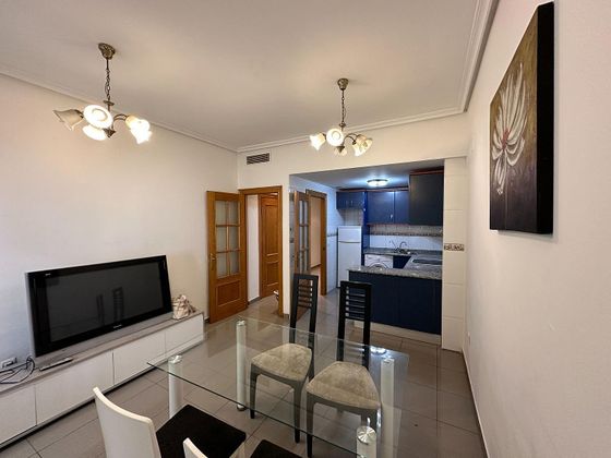 Foto 1 de Pis en lloguer a Campoamor de 2 habitacions amb terrassa i mobles