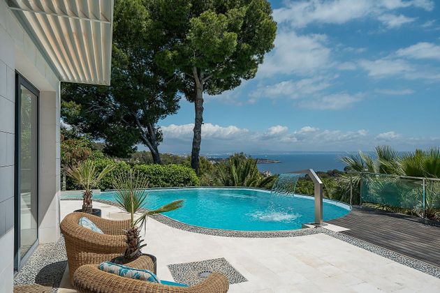 Foto 1 de Chalet en venta en Cas Catala - Illetes de 5 habitaciones con terraza y piscina