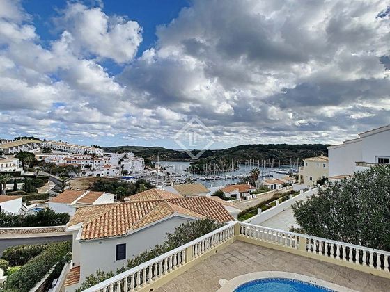 Foto 1 de Casa en venda a Mercadal (Es) de 6 habitacions amb terrassa i piscina