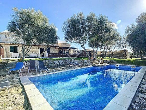 Foto 1 de Casa rural en venda a Alaior de 5 habitacions amb terrassa i piscina