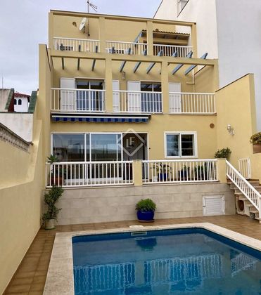 Foto 1 de Venta de casa en Maó de 5 habitaciones con terraza y piscina