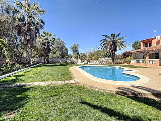 Foto 1 de Casa rural en venda a Llucmaçanes de 5 habitacions amb terrassa i piscina
