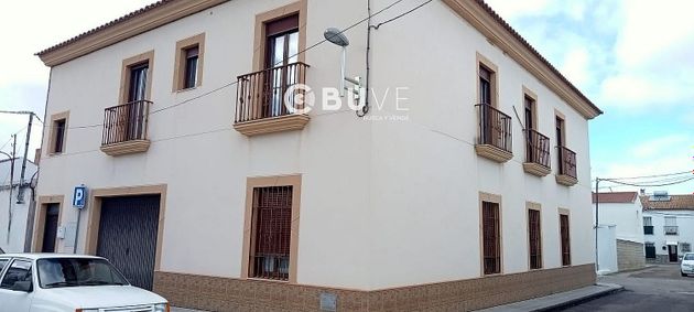Foto 1 de Casa en venta en Carlota (La) de 5 habitaciones con terraza y garaje