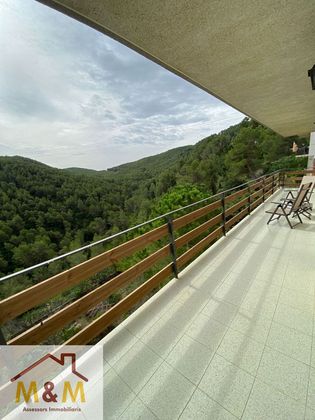 Foto 2 de Xalet en venda a Vallirana de 4 habitacions amb terrassa