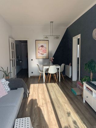 Foto 1 de Piso en venta en Centre - Cornellà de Llobregat de 3 habitaciones con terraza y aire acondicionado