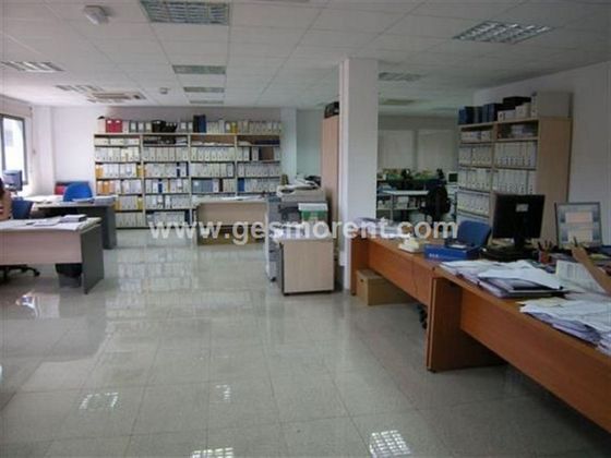 Foto 1 de Oficina en venda a La Indioteria amb aire acondicionat