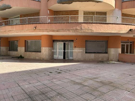 Foto 1 de Local en venda a S'Arenal-Son Verí amb terrassa