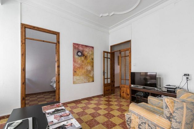 Foto 2 de Venta de piso en Arxiduc - Bons Aires de 4 habitaciones con terraza