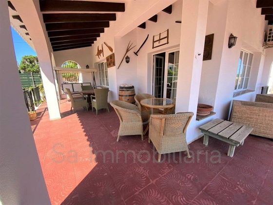 Foto 2 de Venta de casa en Castell (Es) de 5 habitaciones con terraza y piscina