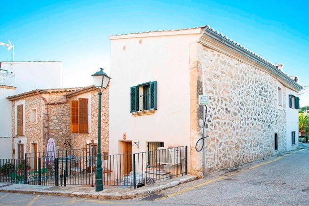 Foto 1 de Venta de casa en Calvià de 3 habitaciones con terraza y aire acondicionado