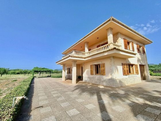 Foto 2 de Chalet en venta en Establiments - Son Espanyol - Son Sardina de 5 habitaciones con terraza y garaje