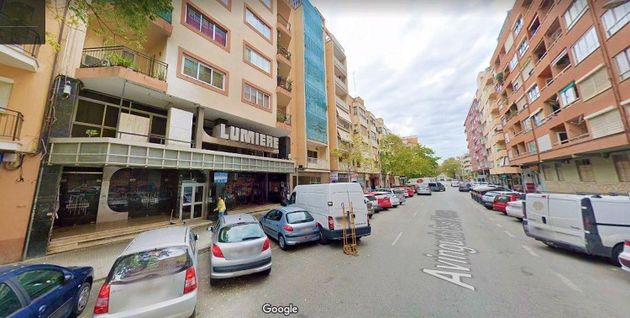 Foto 2 de Local en venda a avenida Sant Ferran de 1270 m²