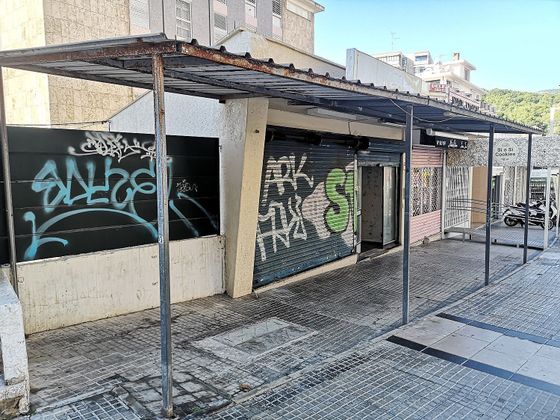 Foto 1 de Venta de local en avenida Joan Miró con terraza