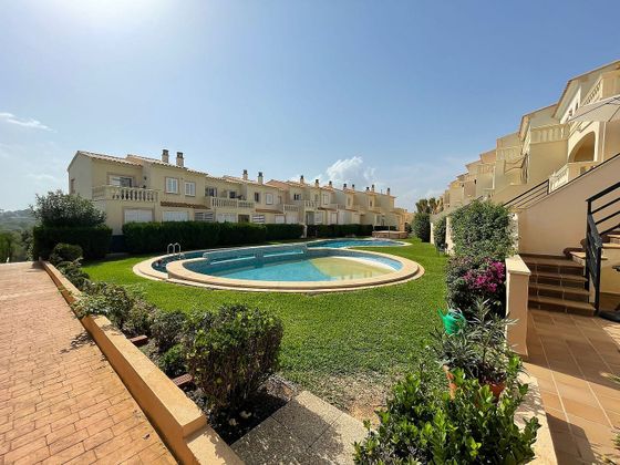 Foto 1 de Casa en lloguer a calle Es Gran de 2 habitacions amb terrassa i piscina