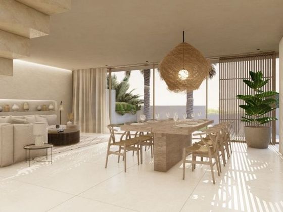Foto 1 de Casa adossada en venda a Marina Botafoc - Platja de Talamanca de 4 habitacions amb terrassa i piscina